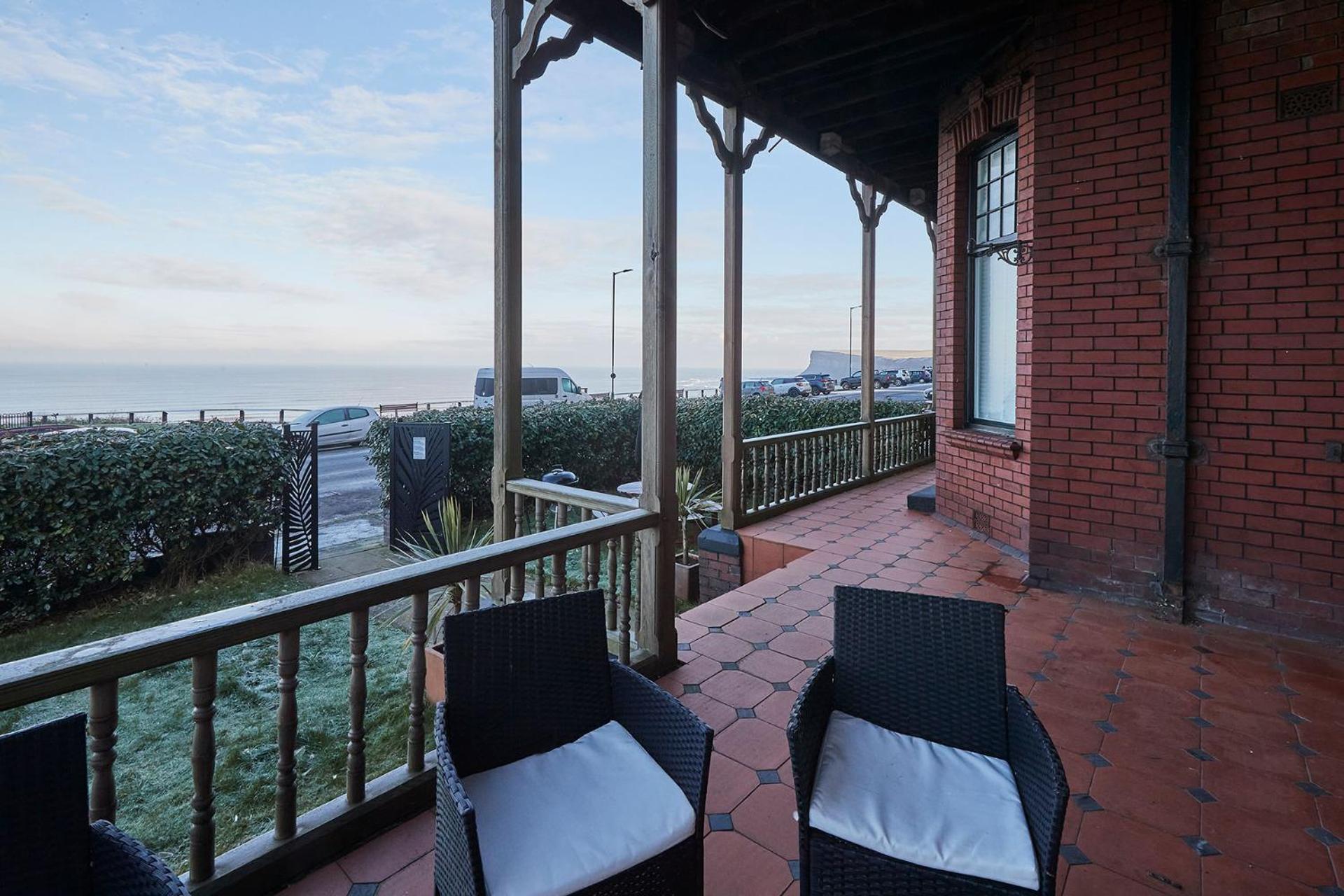 Captain'S Deck Beach Balcony Perfectlysaltburn Bagian luar foto