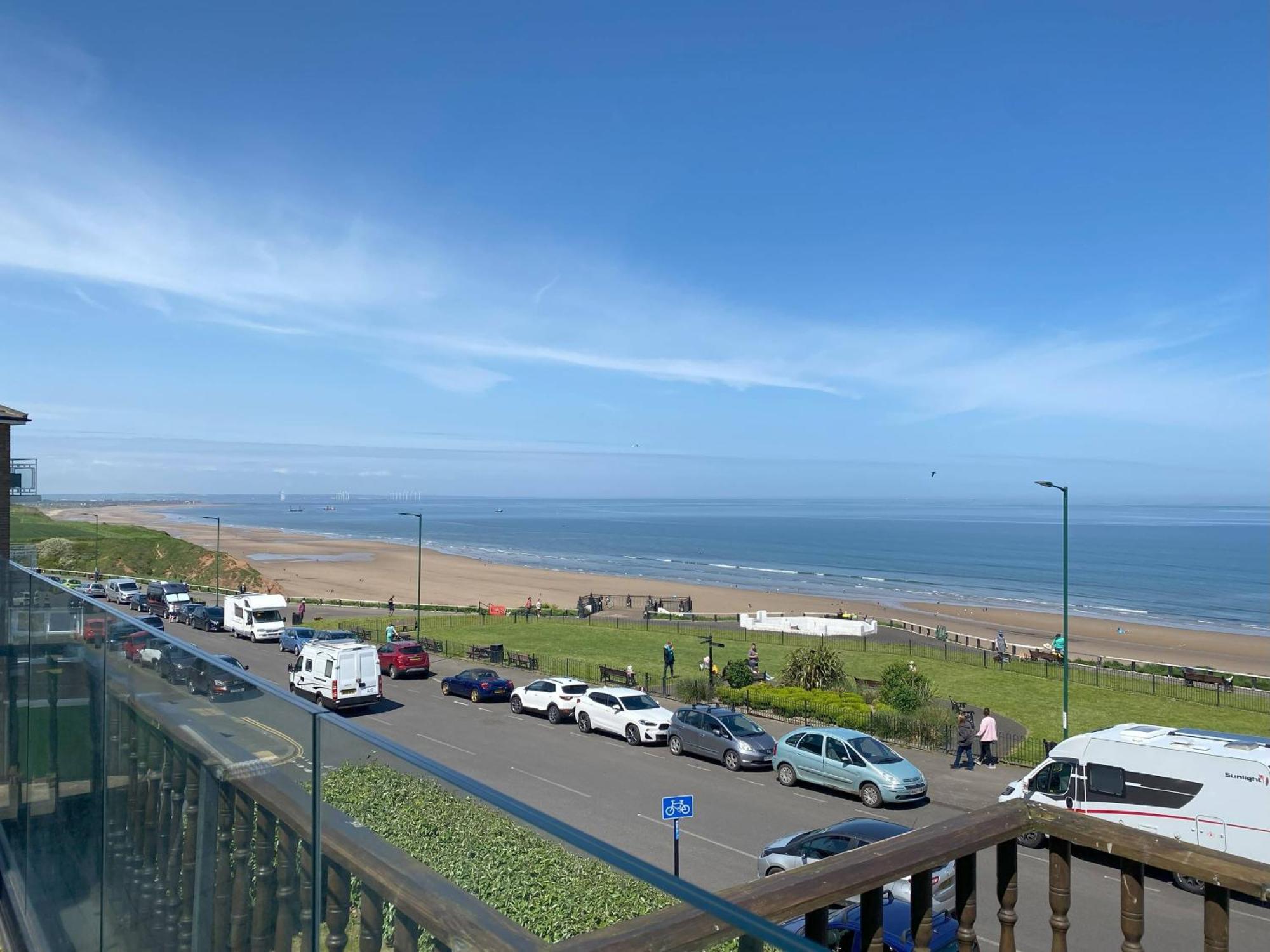 Captain'S Deck Beach Balcony Perfectlysaltburn Bagian luar foto